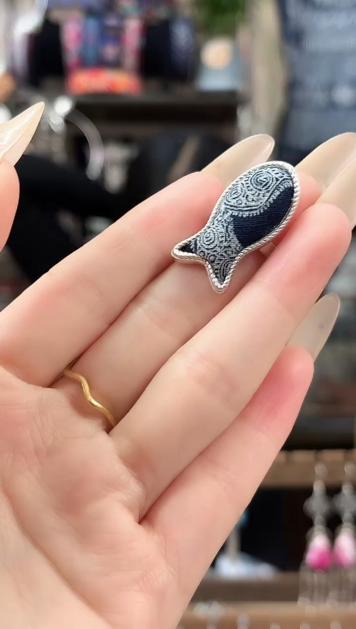 织绣民族风非遗老绣苗银饰品334