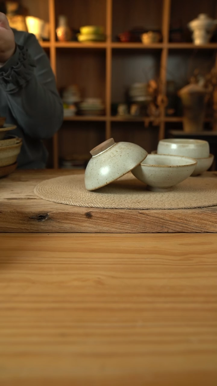 福利奶奶系列的5.5英寸奶奶碗2个