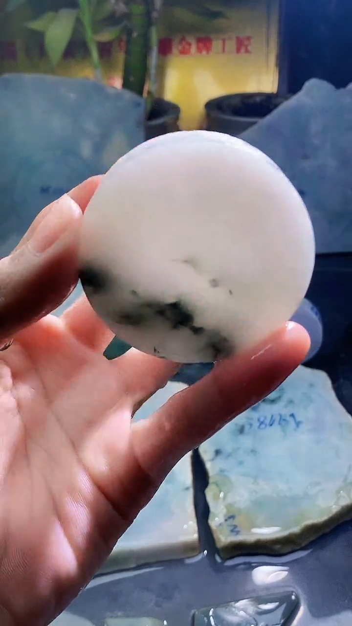 未镶嵌挂件翡翠小雨25