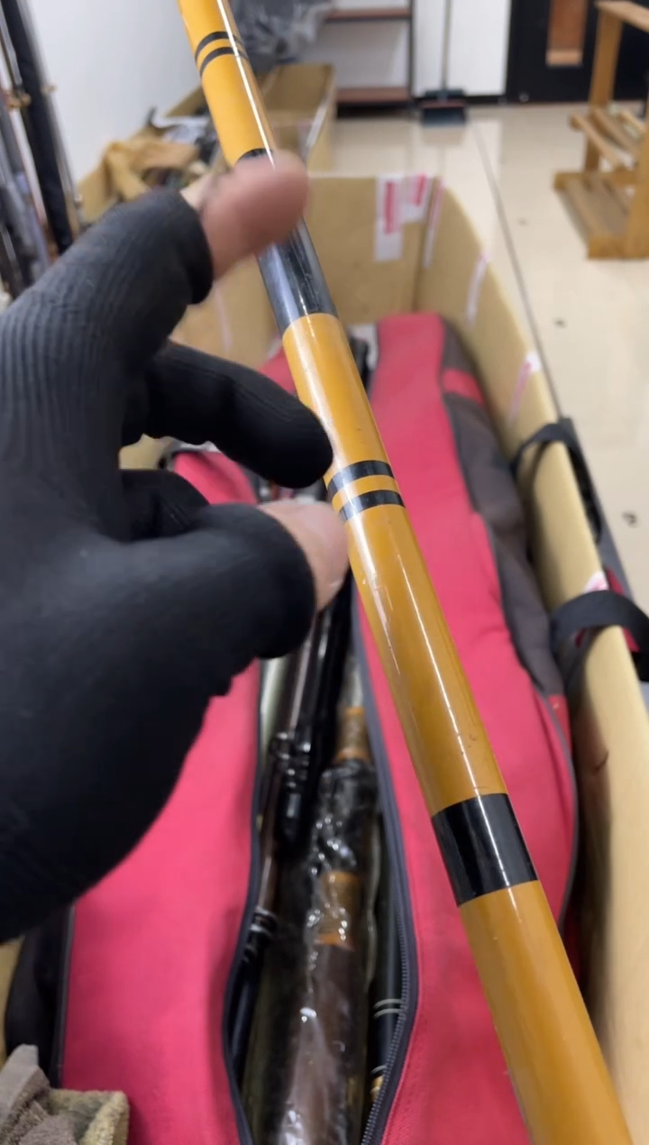 1**1孤品微瑕，以直播间介绍为准，加10元发顺丰。