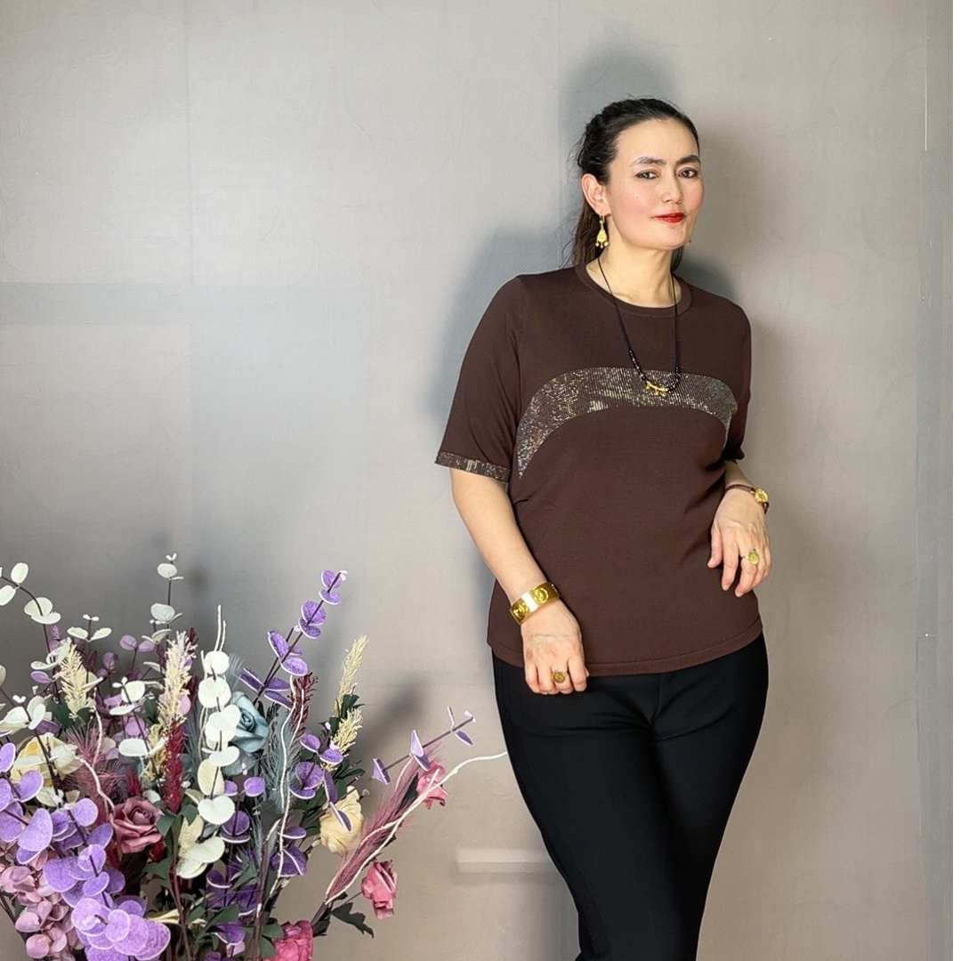 短款中年女装带钻休闲春季新款