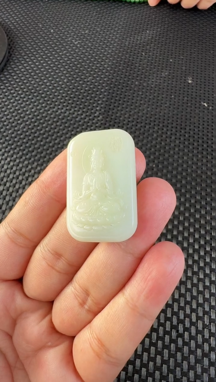 【闪购商品】和田玉吊坠未镶嵌观音米达料