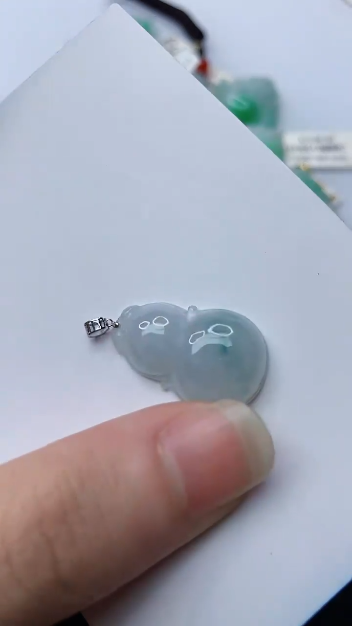 【闪购商品】翡翠颈饰18K金镶嵌94..........