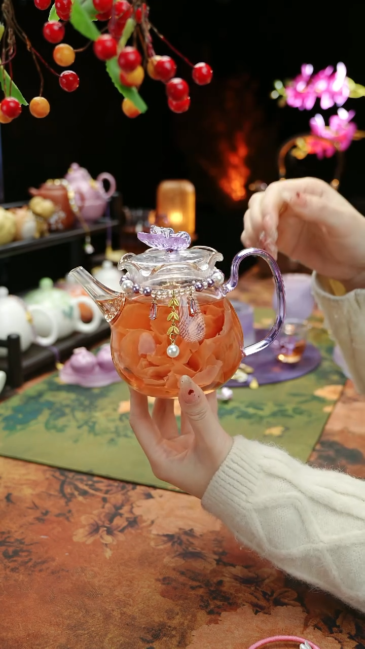 【闪购商品】紫色铃兰花茶壶+链子