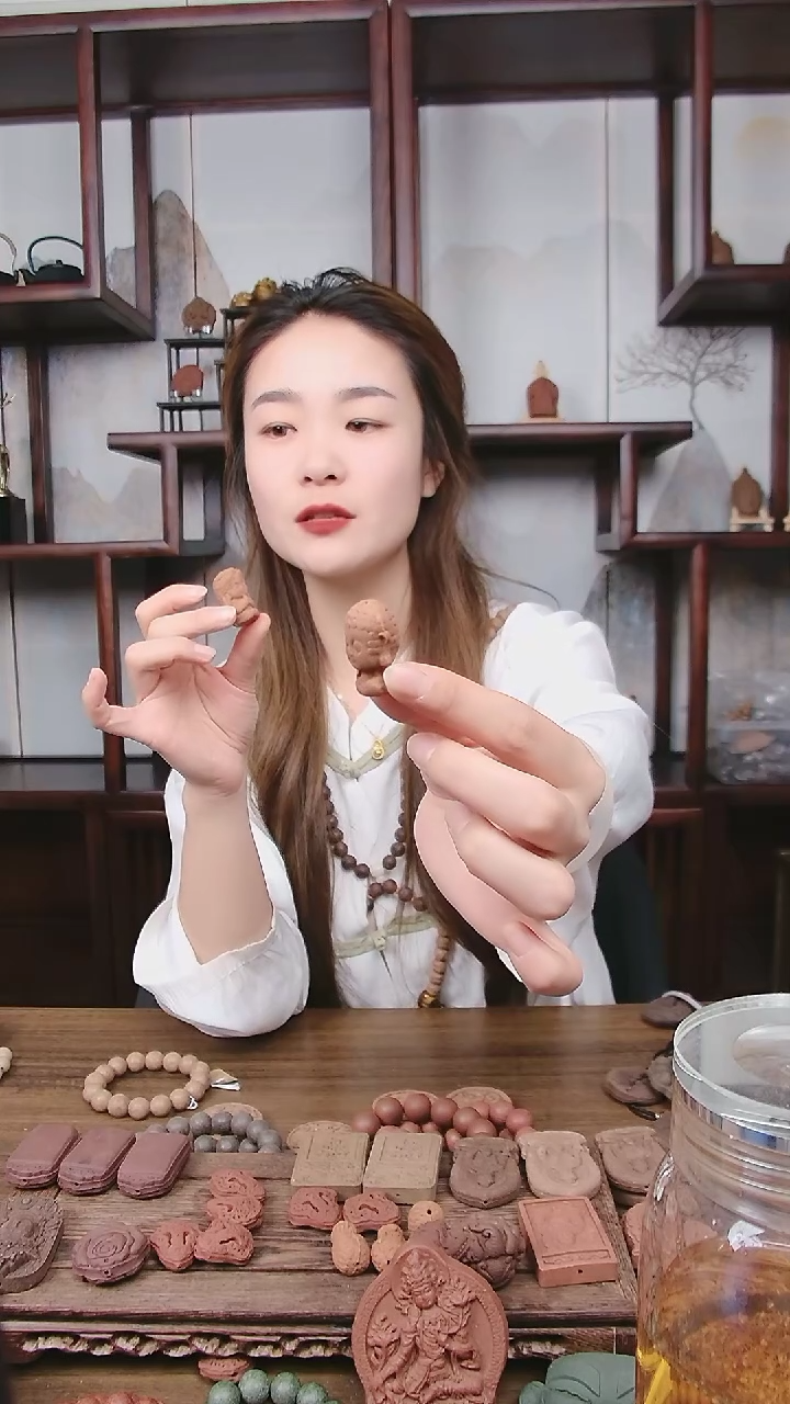 【闪购商品】龙涎香方 佛宝宝合香牌