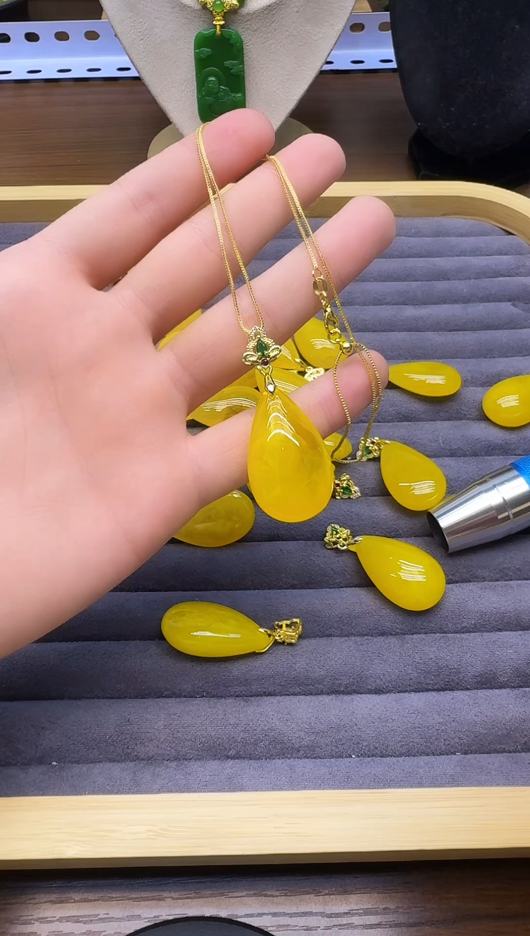 蜜蜡吊坠(赠链)14K金镶嵌L81      