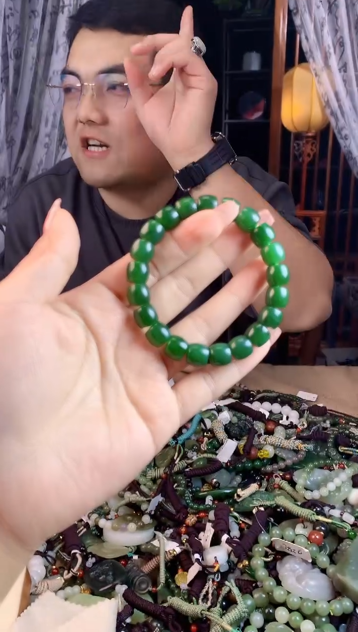 【闪购商品】和田玉挂件未镶嵌多样性发一