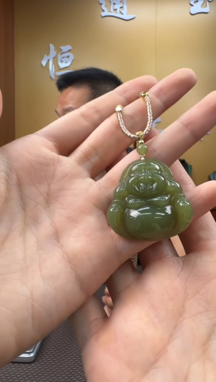 和田玉未镶嵌颈饰挂件多样性，发一