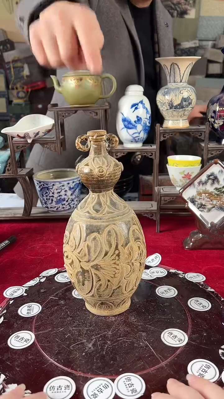 其他陶瓷351景德镇陶瓷摆件