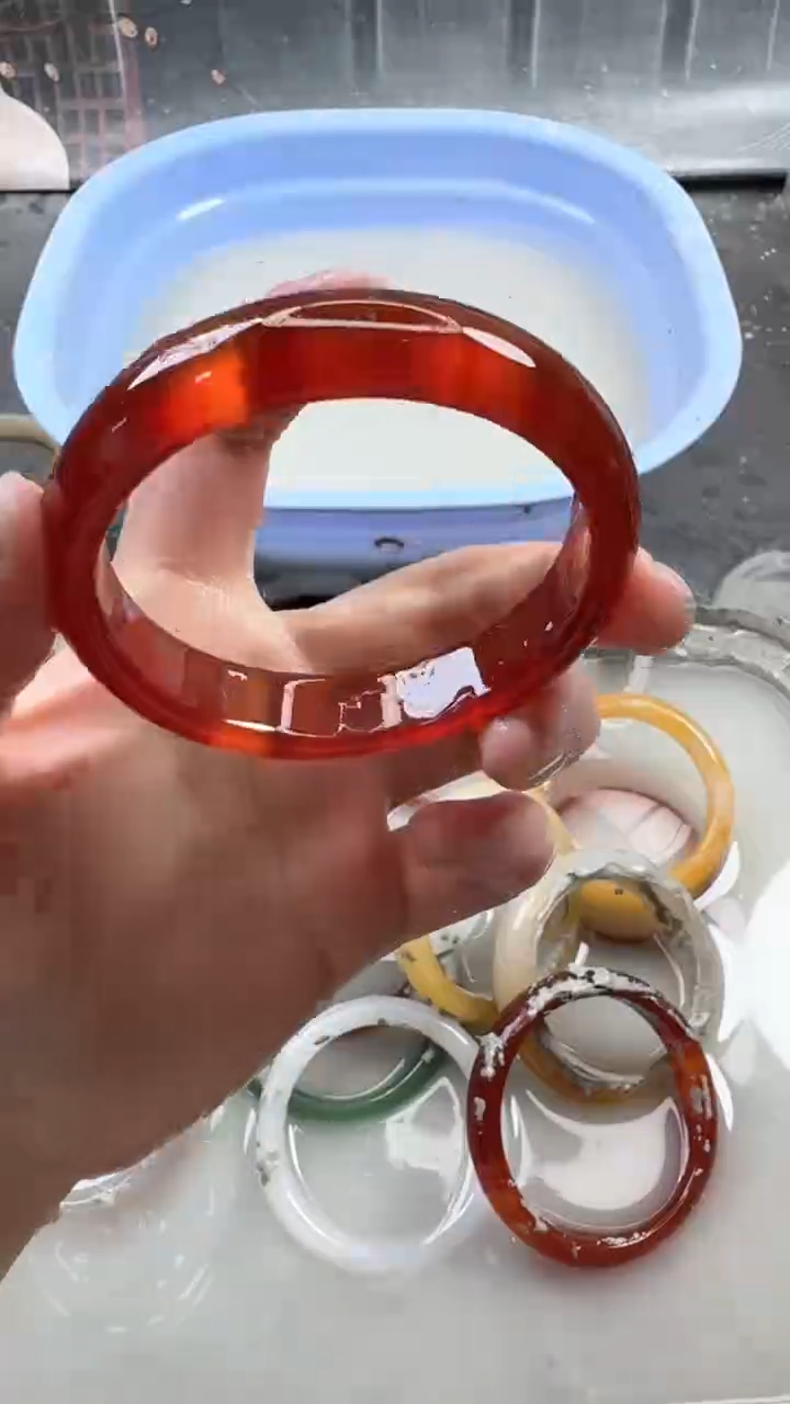 【闪购商品】石英质玉手镯未镶嵌126 62