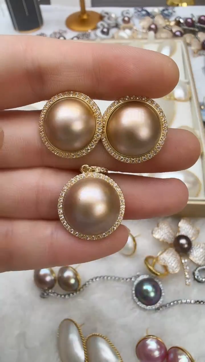耳饰拼合珍珠（马贝珠）未镶嵌金色太阳花套装