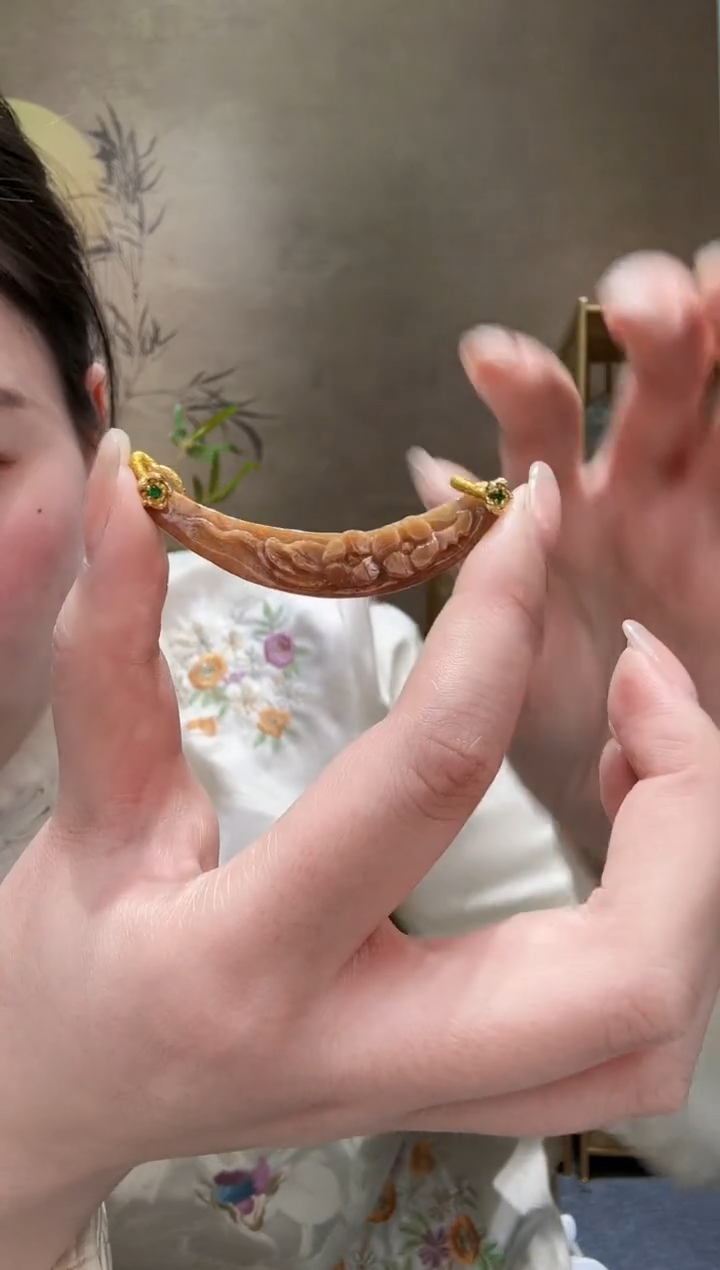 【闪购商品】翡翠颈饰未镶嵌吊坠