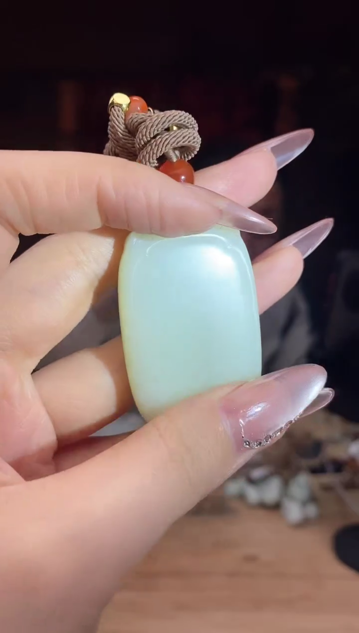 和田玉未镶嵌颈饰D426 