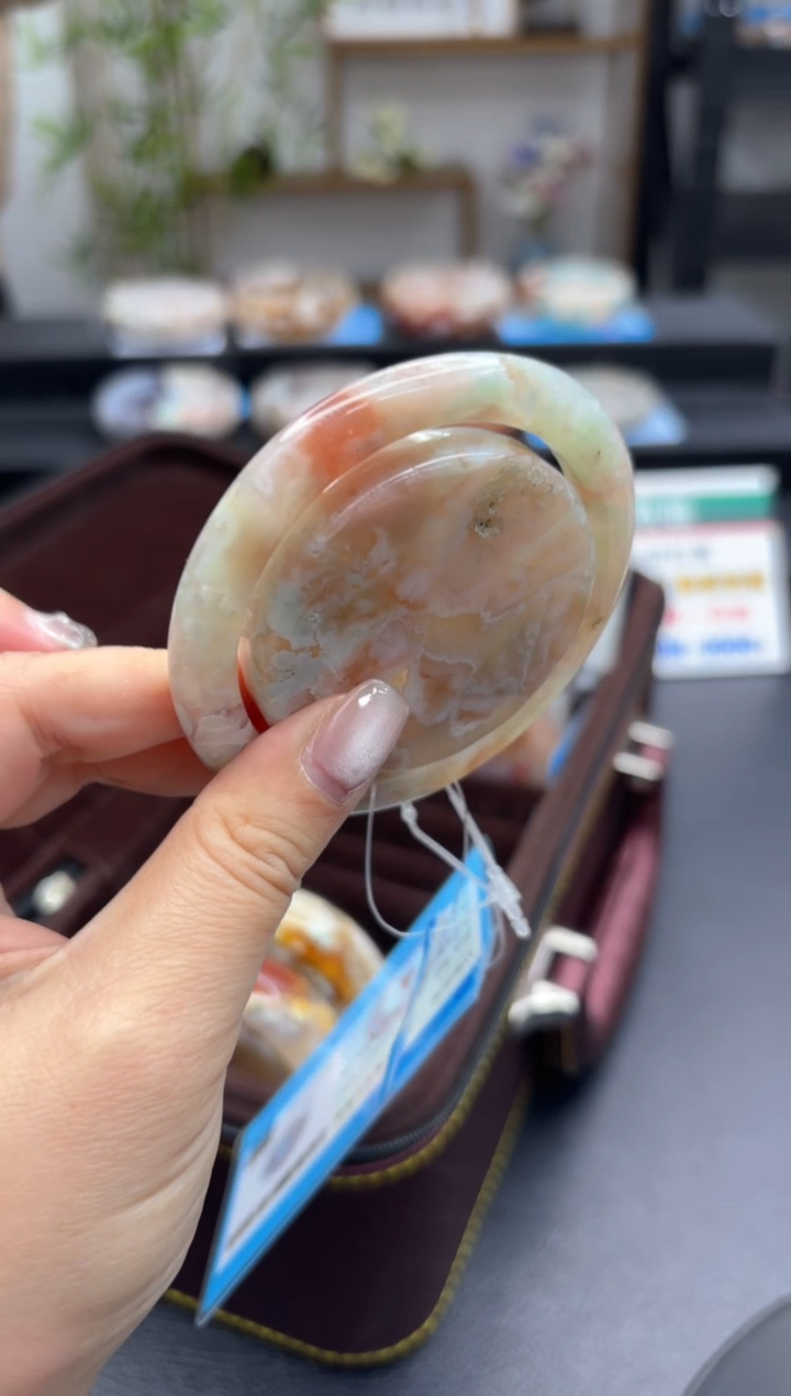 【闪购商品】石英质玉手镯未镶嵌C154(55圈赠送镯心)