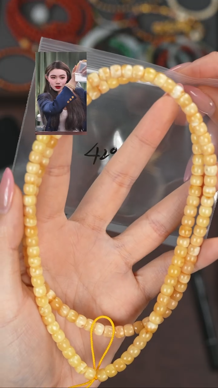 【闪购商品】蜜蜡手串未镶嵌11111111