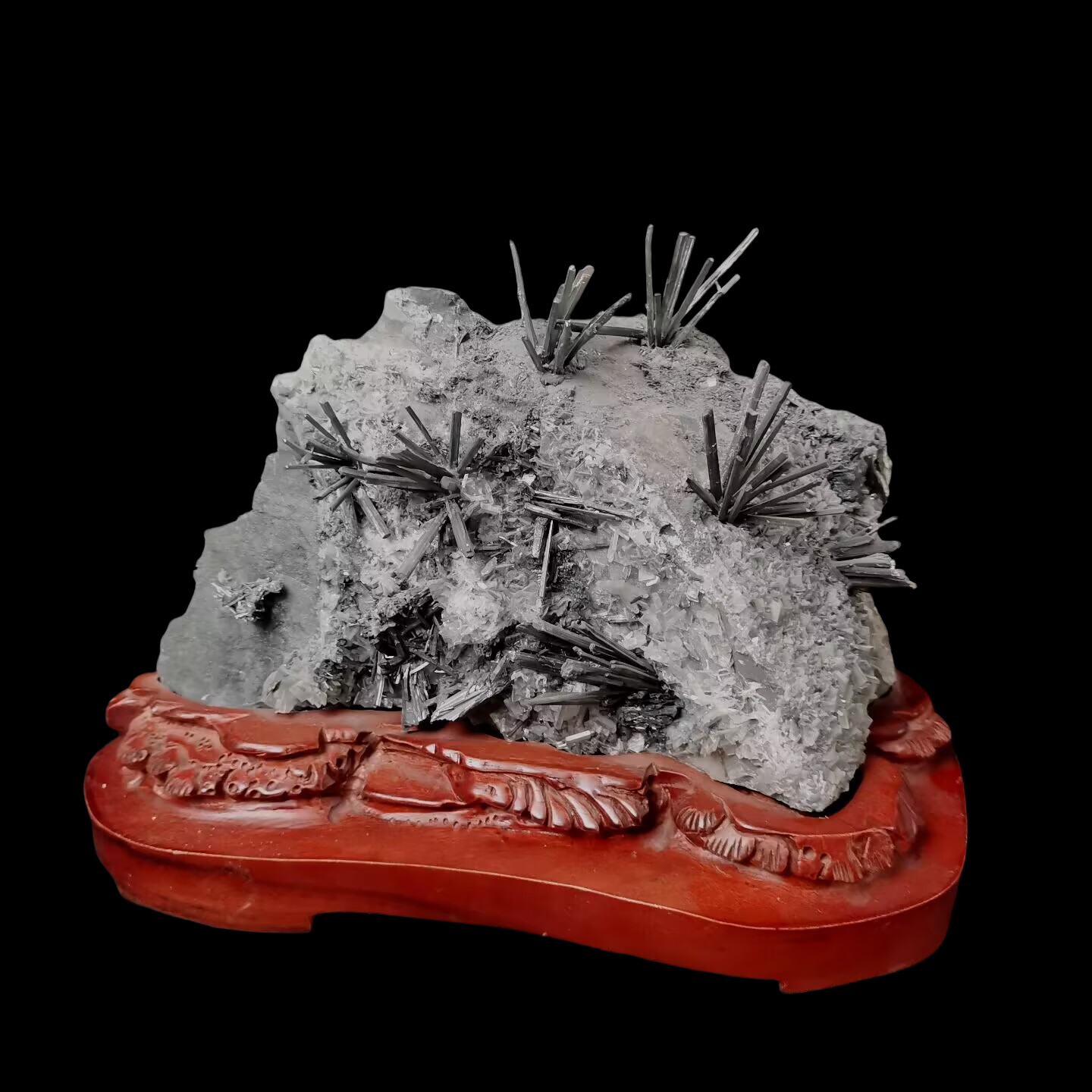 精品石头摆件，造型奇特，家居摆件。辉锑矿