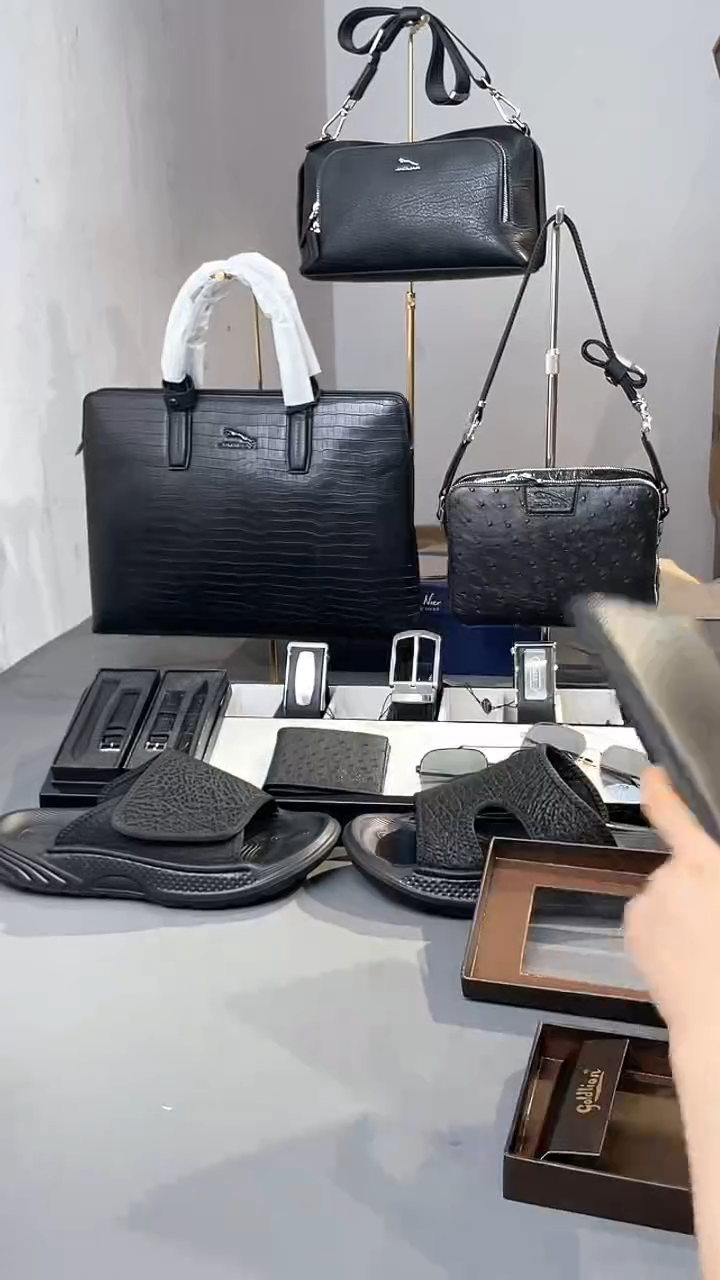 牛皮（革）韩爵绅士包包皮具732