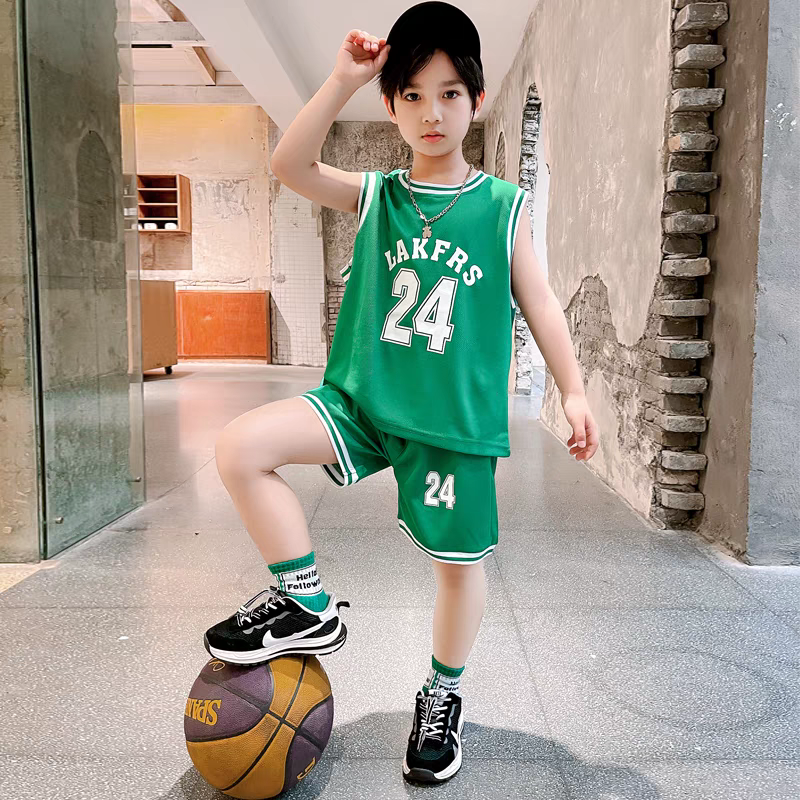 A341绿色字母球服(身高+10拍)