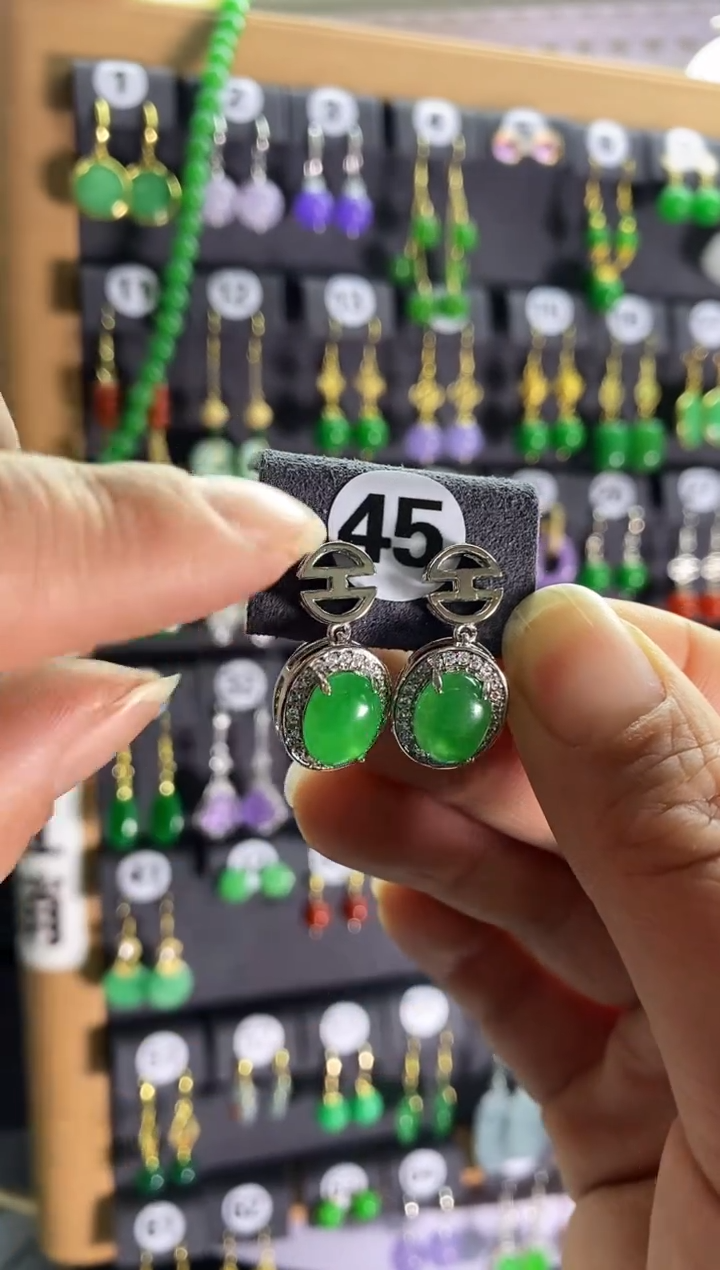 【闪购商品】翡翠耳饰银S925镶嵌45...