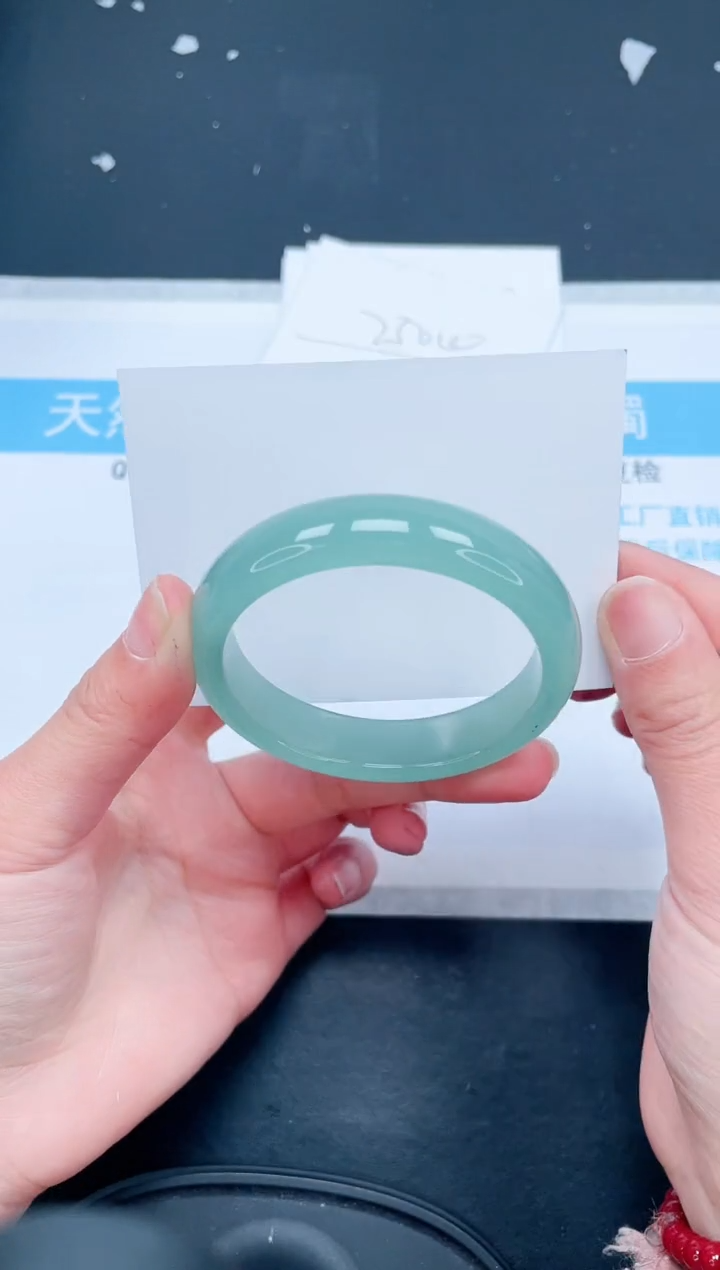 【闪购商品】石英质玉手镯未镶嵌347-55