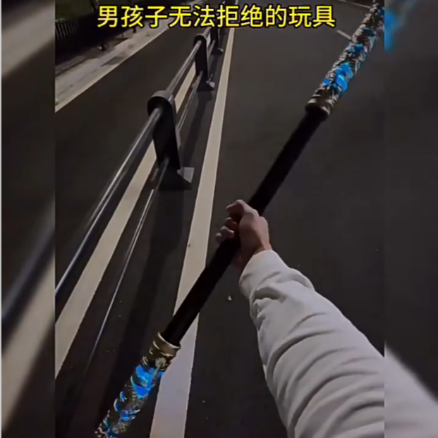 2026爆款金箍棒可伸缩七彩发光儿童玩具男孩礼物星球大战网红光剑