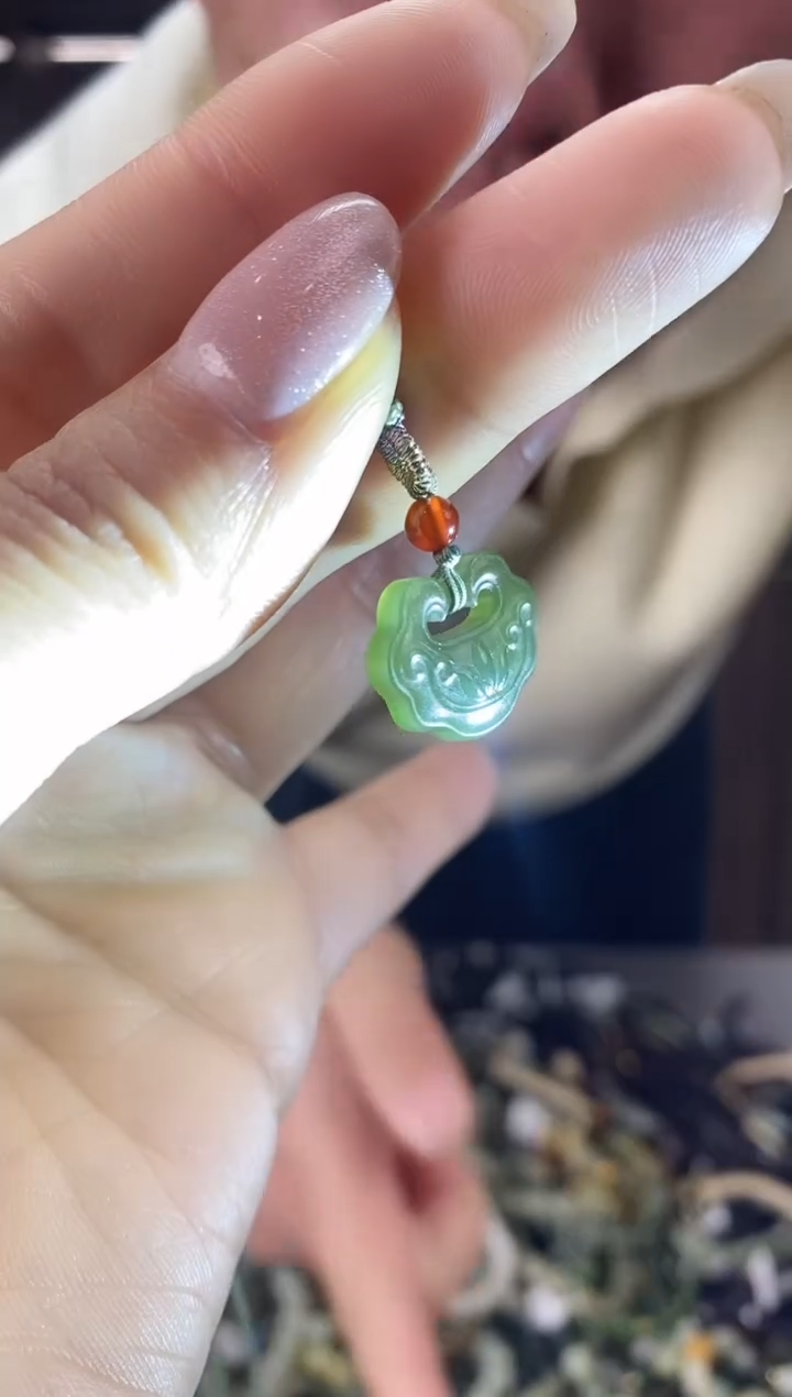 【闪购商品】和田玉颈饰未镶嵌多样性发货，拍一发一