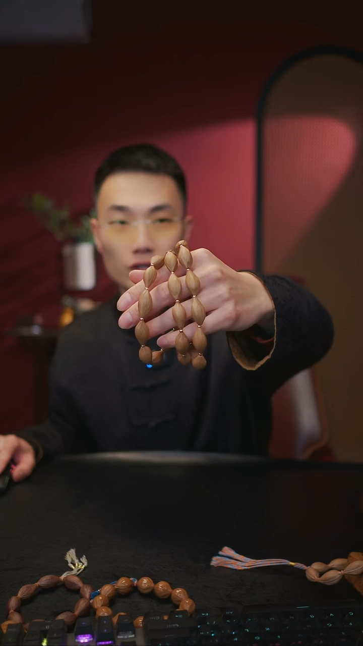 手串橄榄核苏工橄榄核