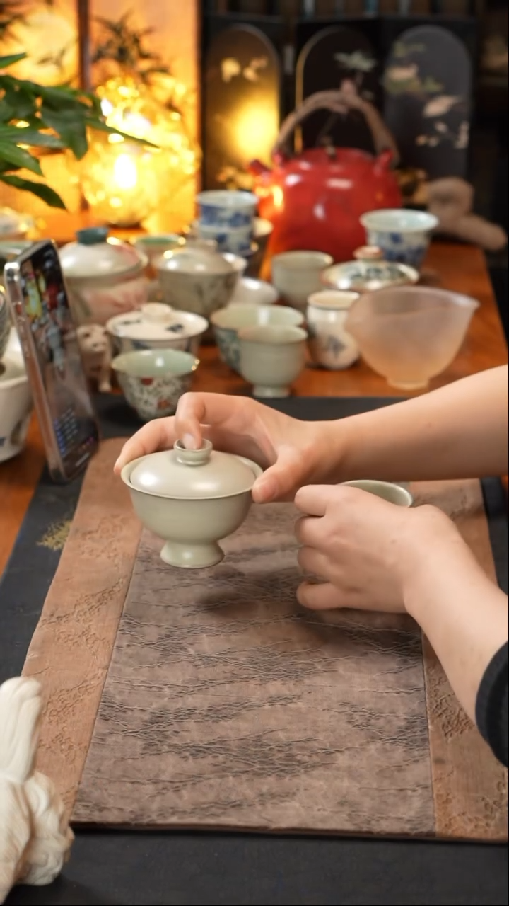 【闪购商品】粉引柴烧盖碗主人杯一套