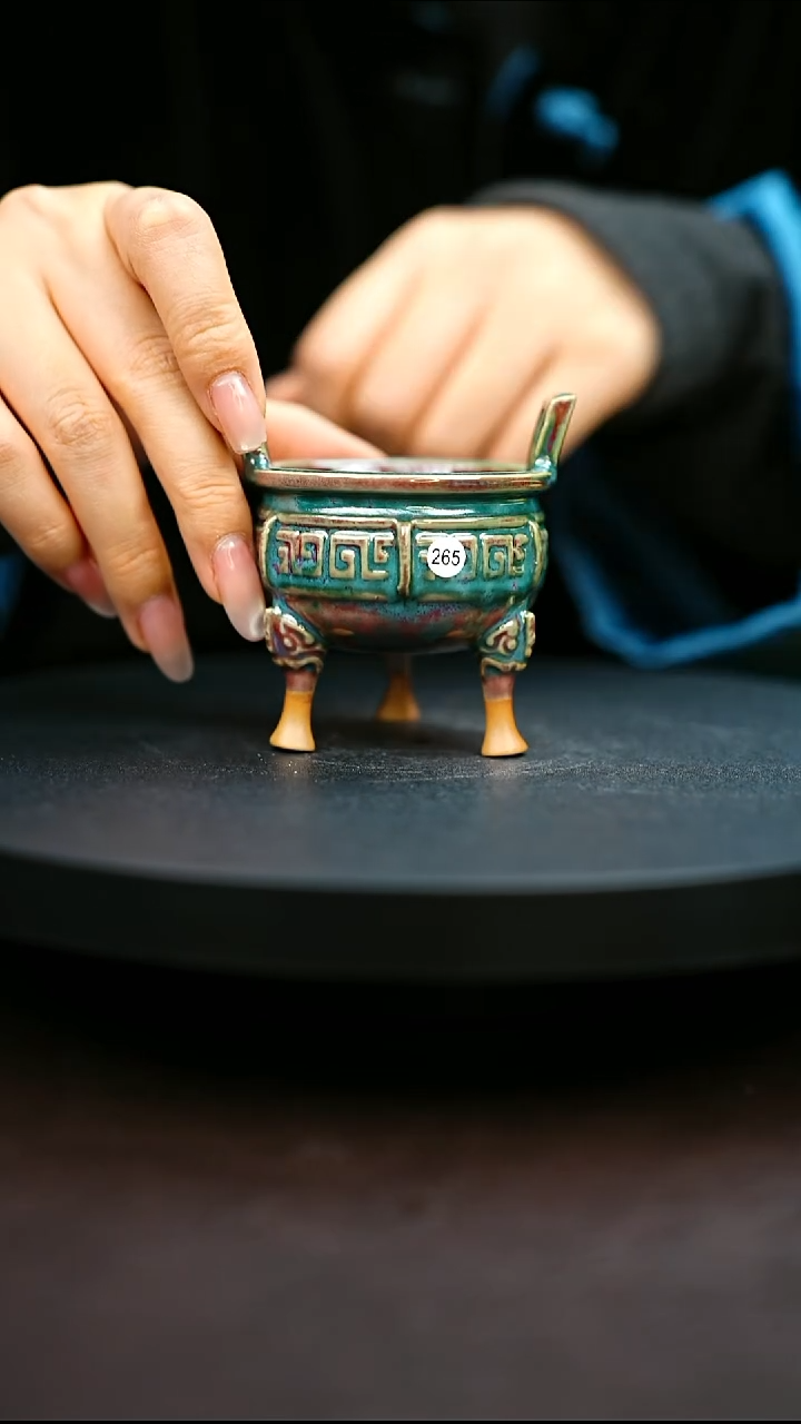 265#原矿钧瓷炉钧釉香炉