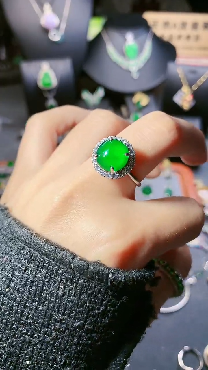 【闪购商品】翡翠戒指银S925镶嵌戒指