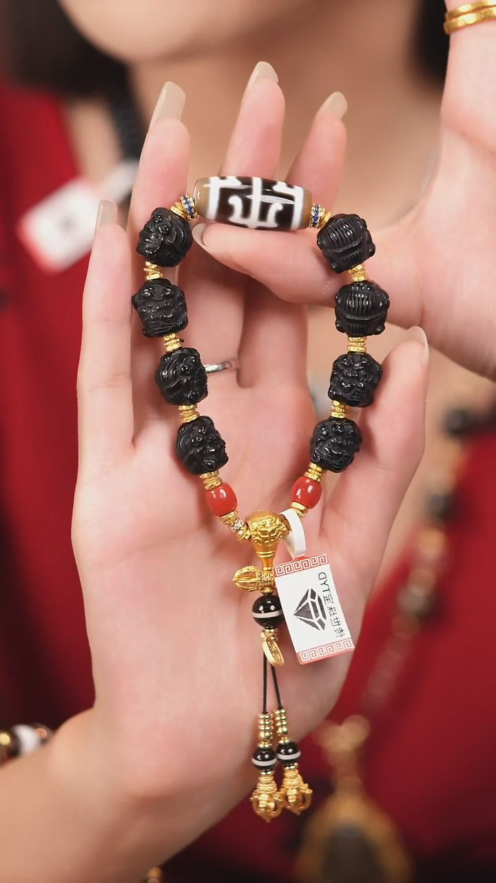 玛瑙/玉髓（覆膜）颈饰未镶嵌传世珠宝