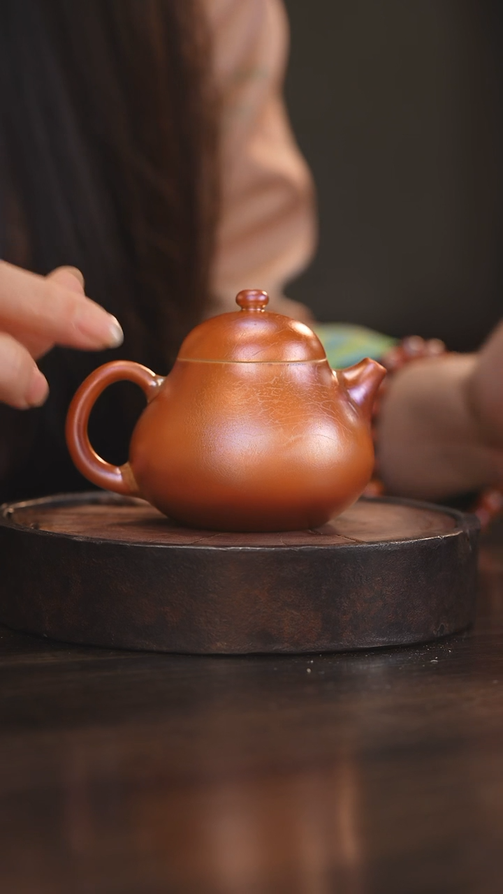 【闪购商品】杯63柴房陶瓷丨金红梨壶