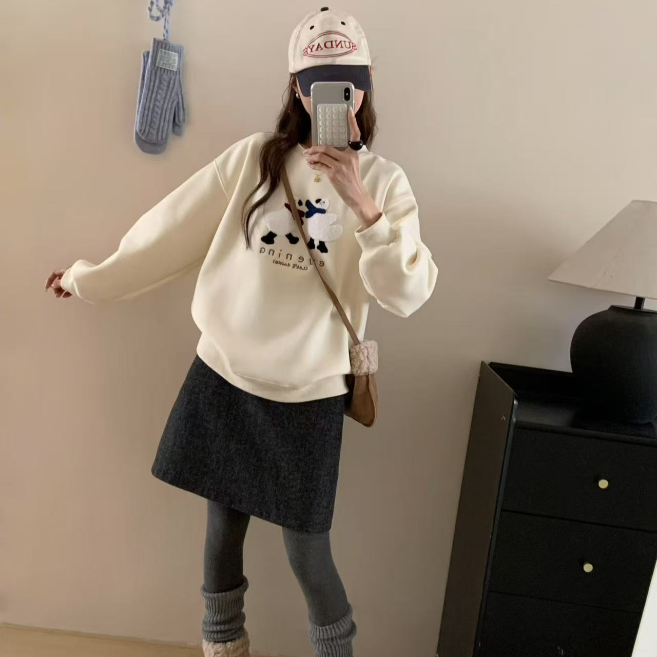 2025新款小鸭子加绒卫衣