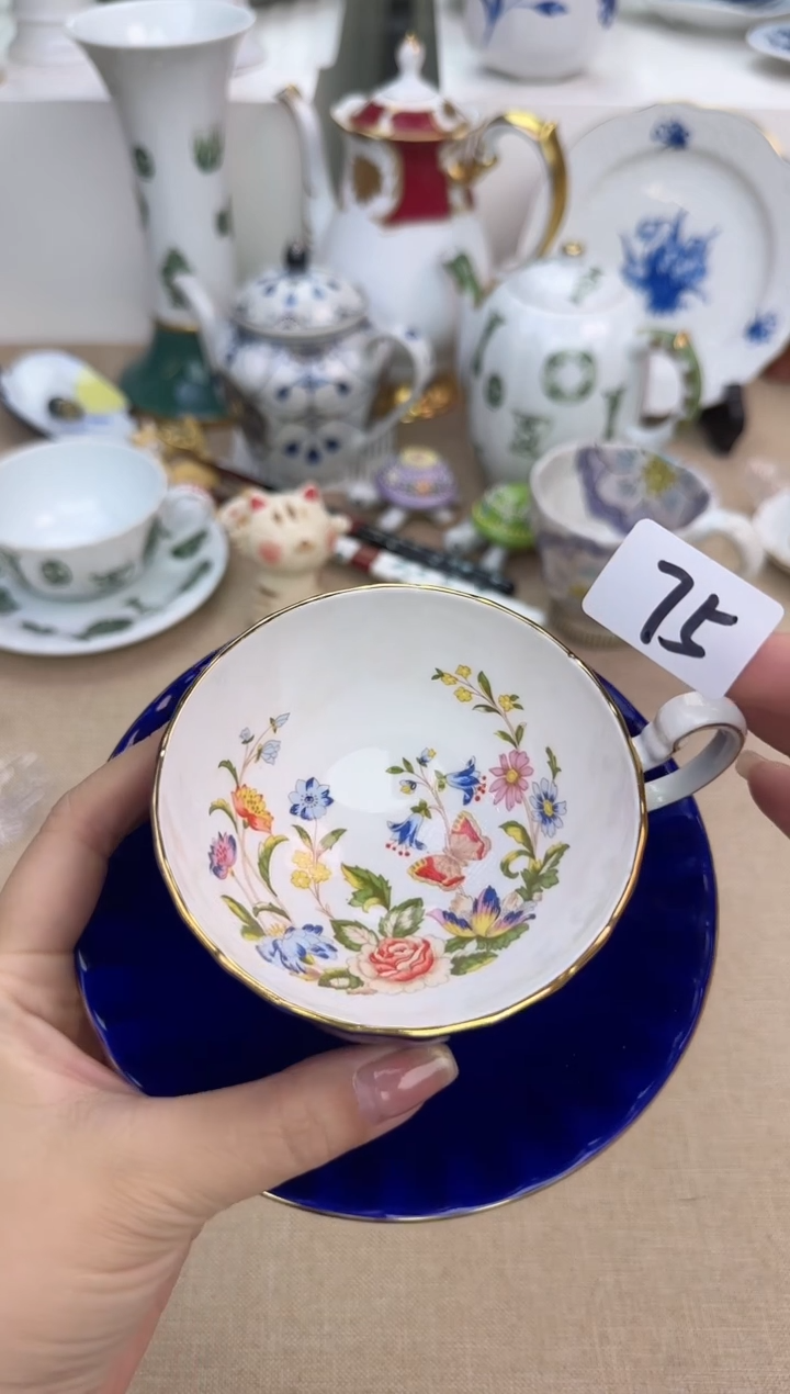 瓷片泡泡家的瓷器真好看
