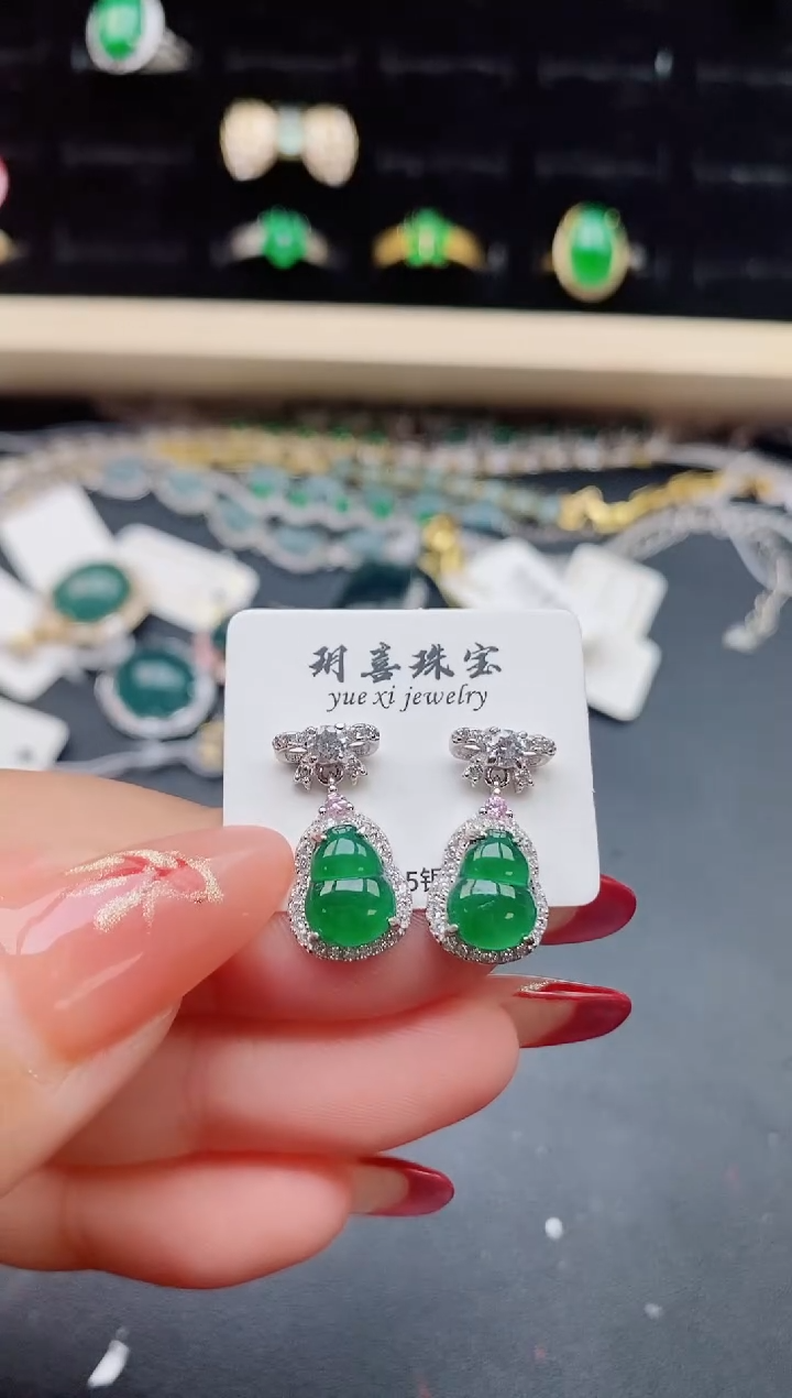 【闪购商品】翡翠耳饰银S925镶嵌21321