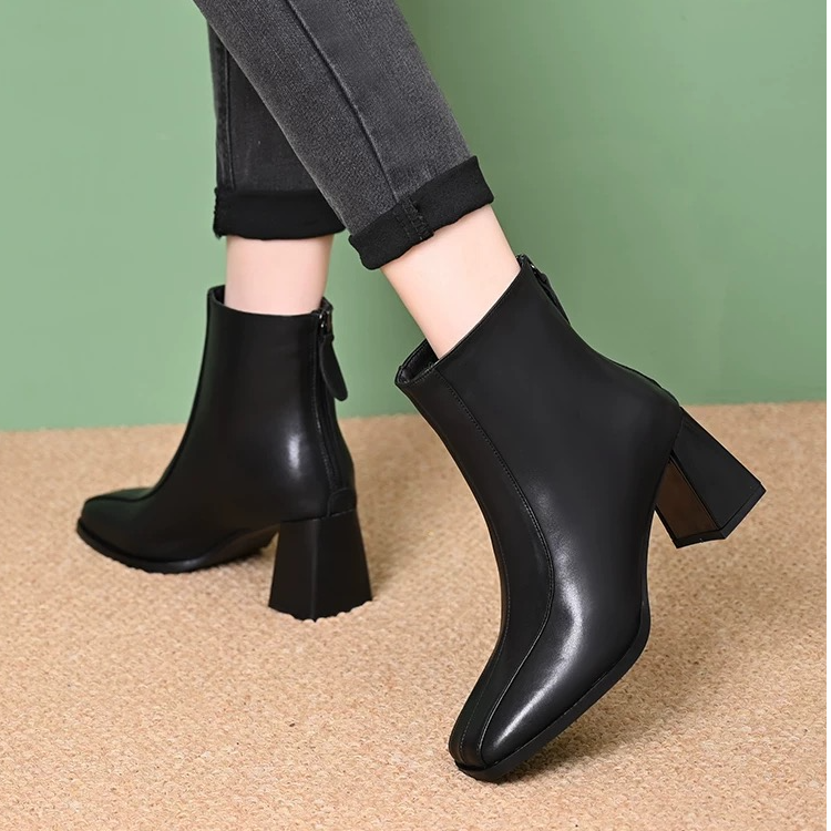 2025新款方头短靴加绒保暖洋气百搭 荣577