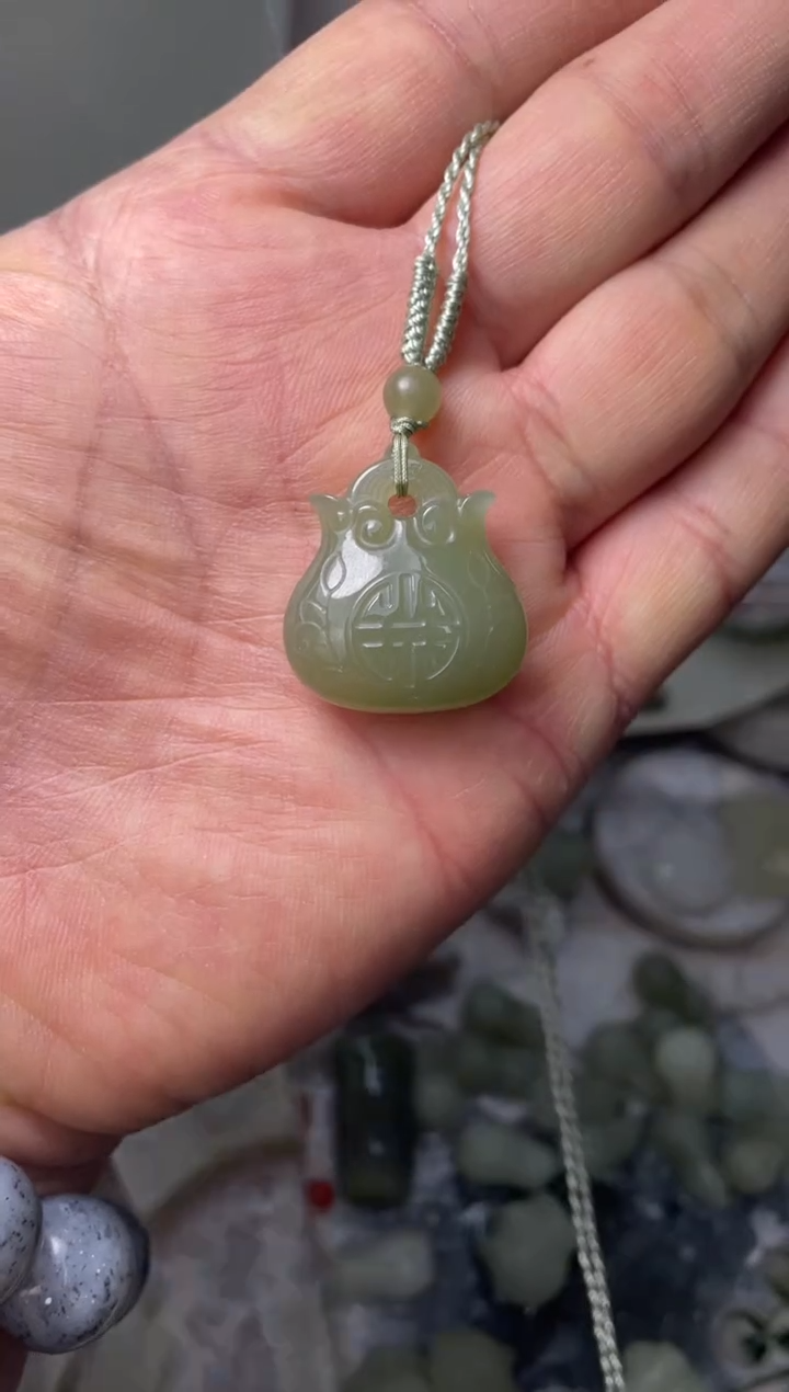 【闪购商品】和田玉颈饰未镶嵌1