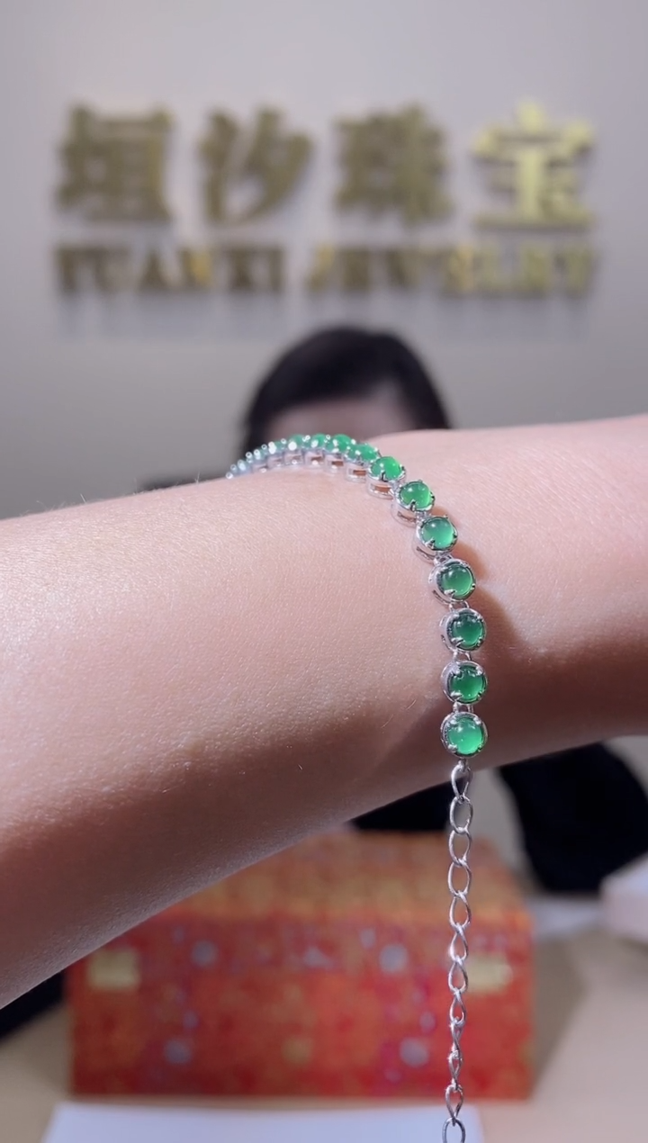 【闪购商品】翡翠戒指银S925镶嵌天然A货翡翠