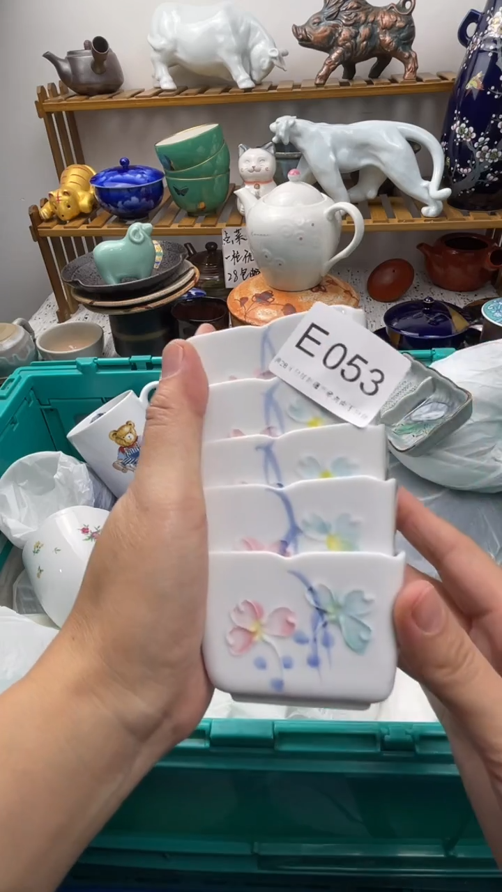 瓷片鼎****制053-E-         