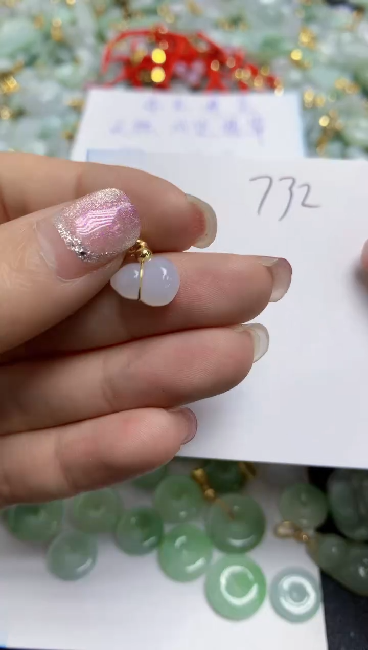 【闪购商品】翡翠颈饰合金天然翡翠A货