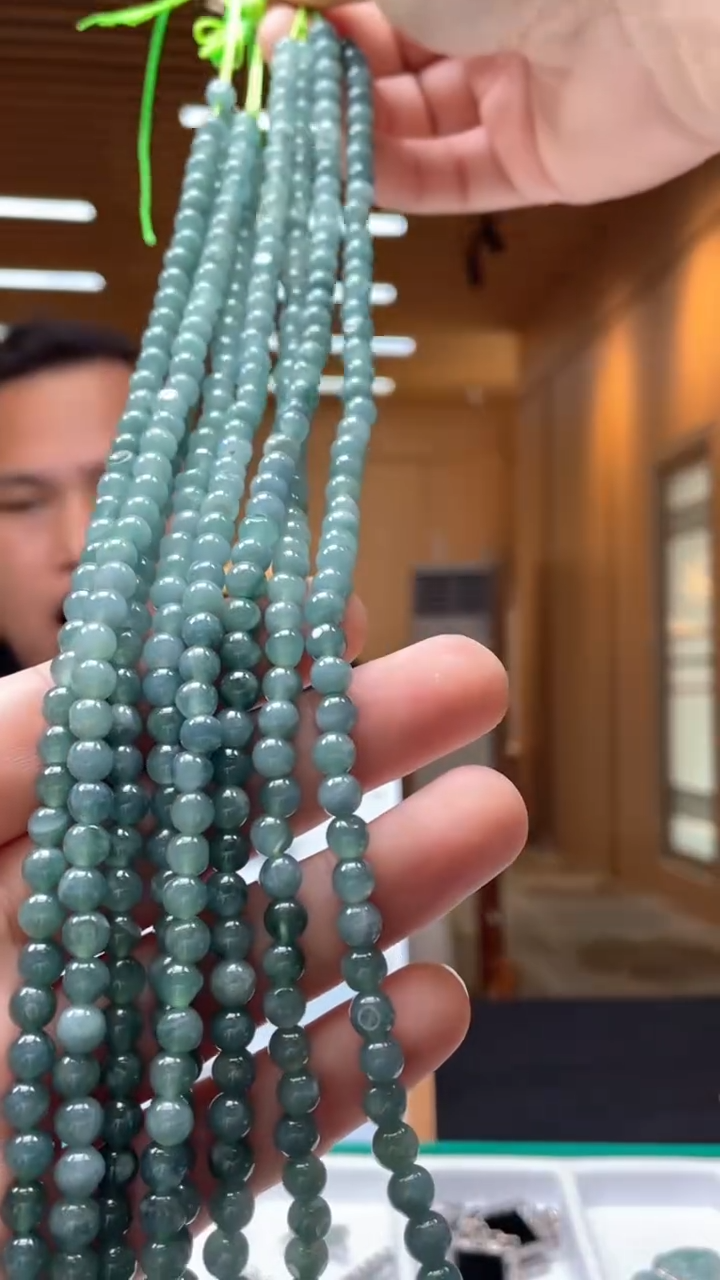 定制翡翠未镶嵌多样性发货（只发一件）x999