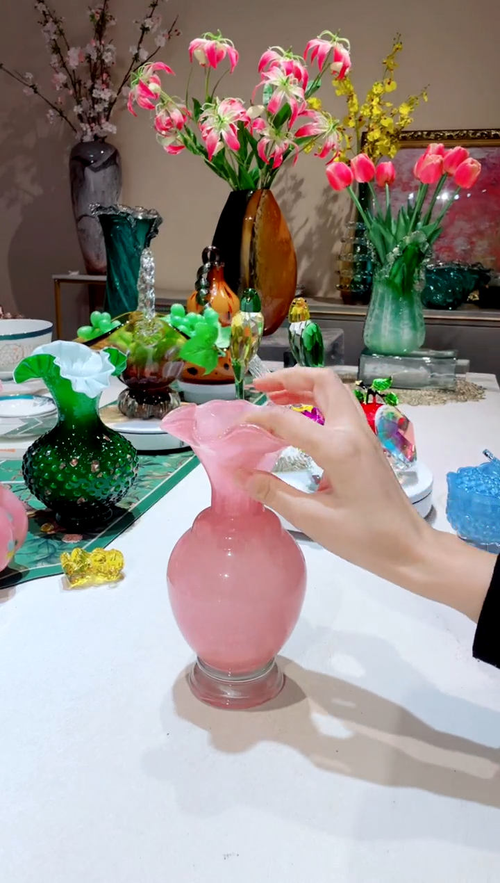 【闪购商品】琉璃手工艺品粉色精致小花瓶  微瑕