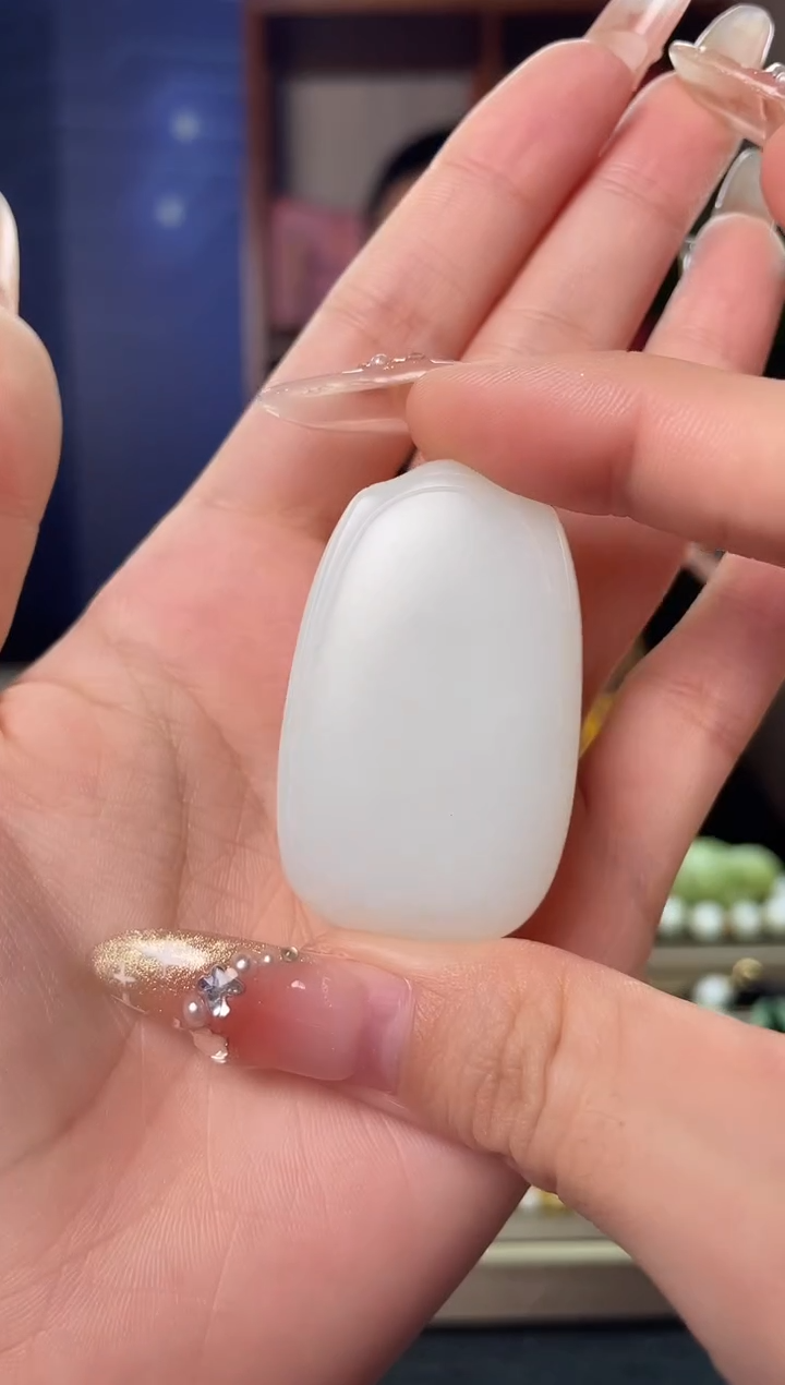 【闪购商品】和田玉吊坠(不含链)未镶嵌和田玉无事牌