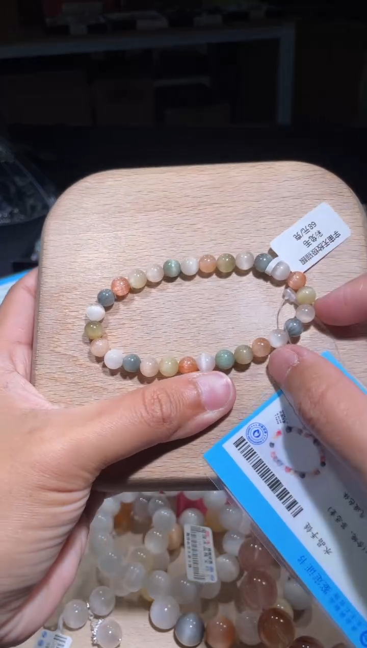 【闪购商品】水晶手串未镶嵌82号多样性发货一CC6+