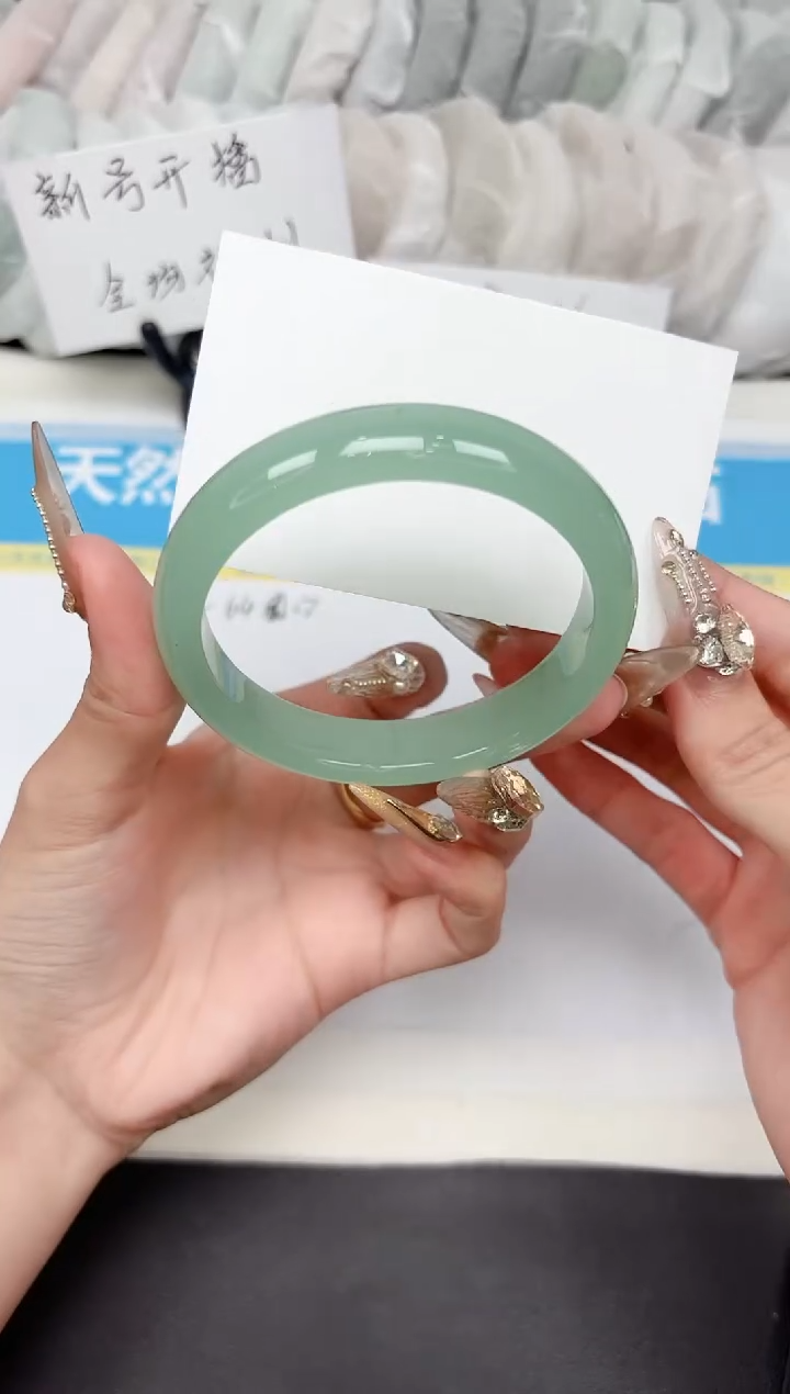 石英质玉手镯未镶嵌376-60.5