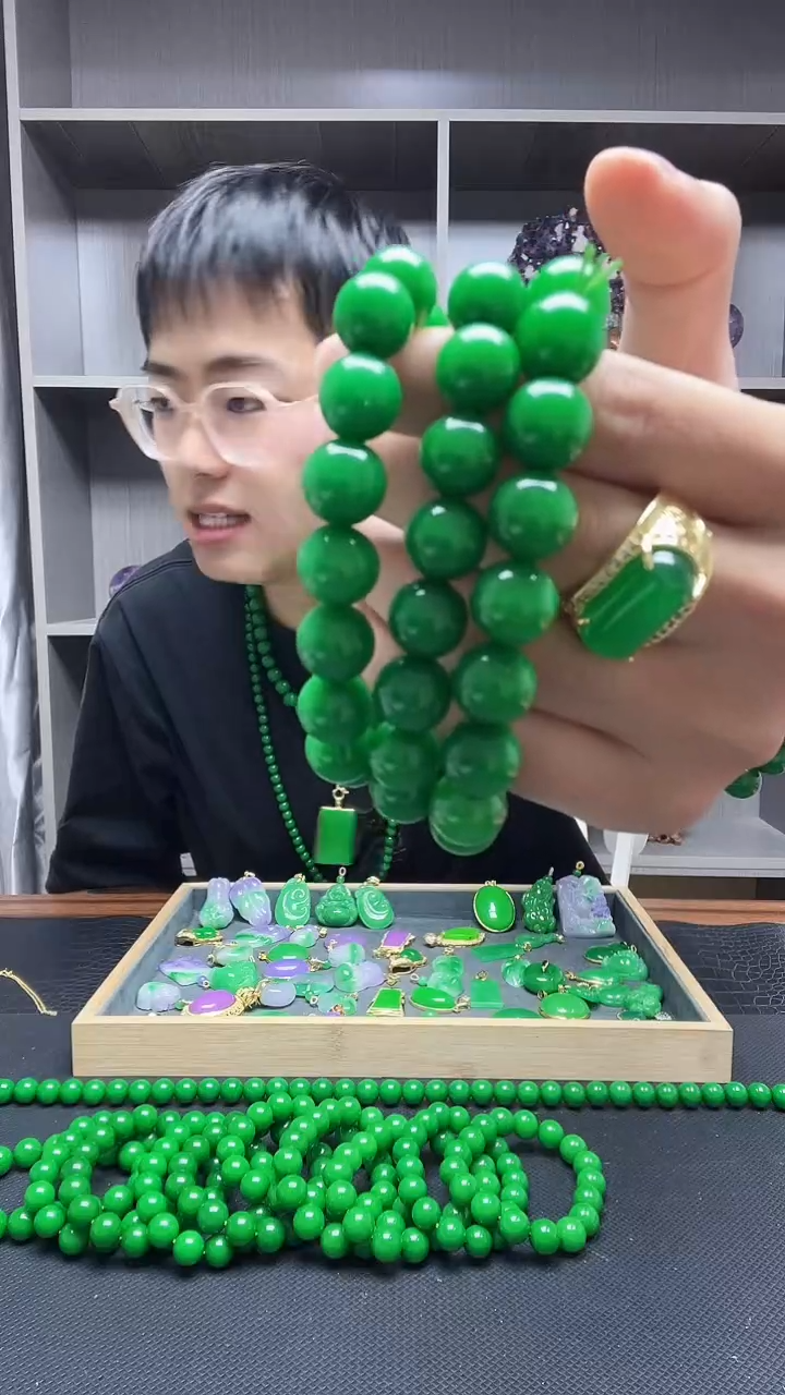 未镶嵌手链翡翠手链