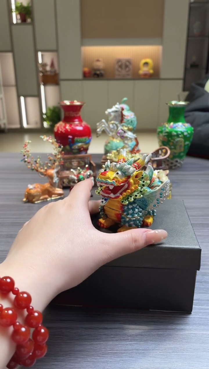 七宝烧珐琅彩首饰盒