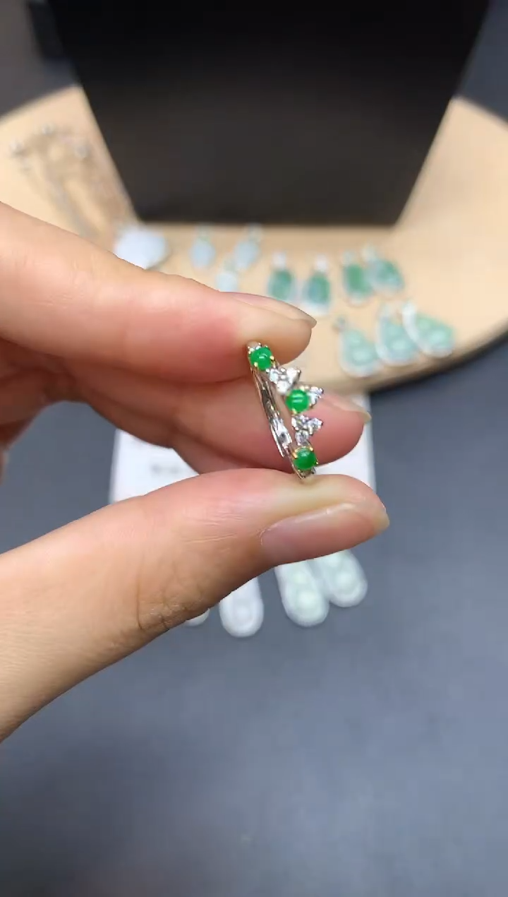 【闪购商品】翡翠戒指银S925镶嵌蛋面【无服务费】