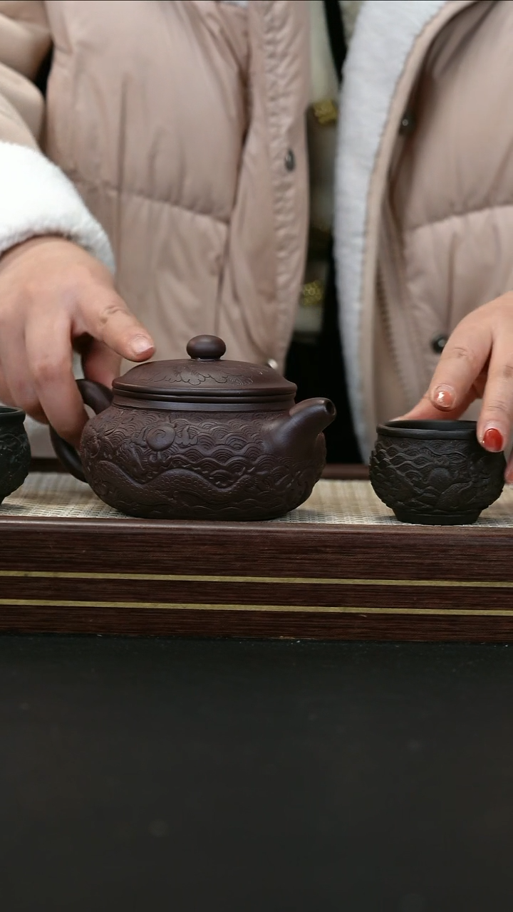 茶壶紫砂88号 DZ   浮雕 仿古 紫泥 