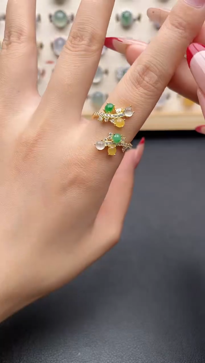 【闪购商品】翡翠戒指银S925镶嵌一物一证一礼盒